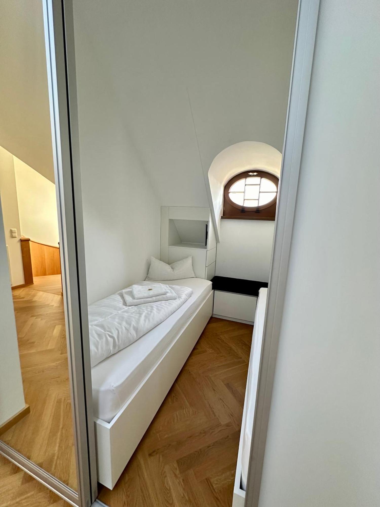 Luxus Suite Mit Einmaligem Blick Auf Die Frauenkirche Dresden Dış mekan fotoğraf