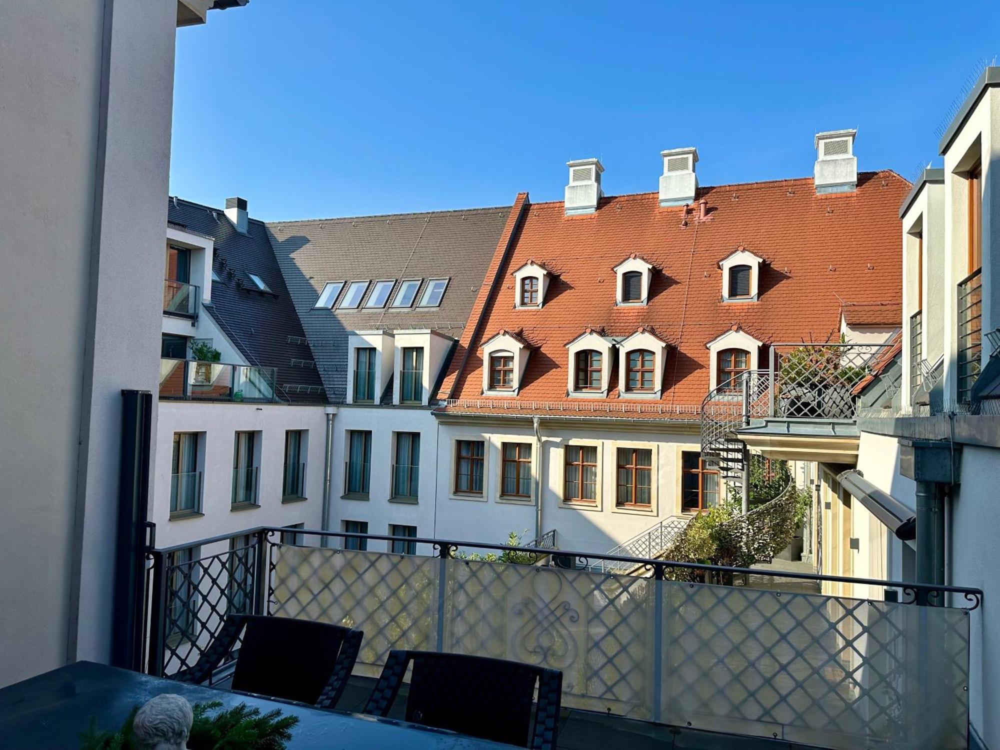 Luxus Suite Mit Einmaligem Blick Auf Die Frauenkirche Dresden Dış mekan fotoğraf