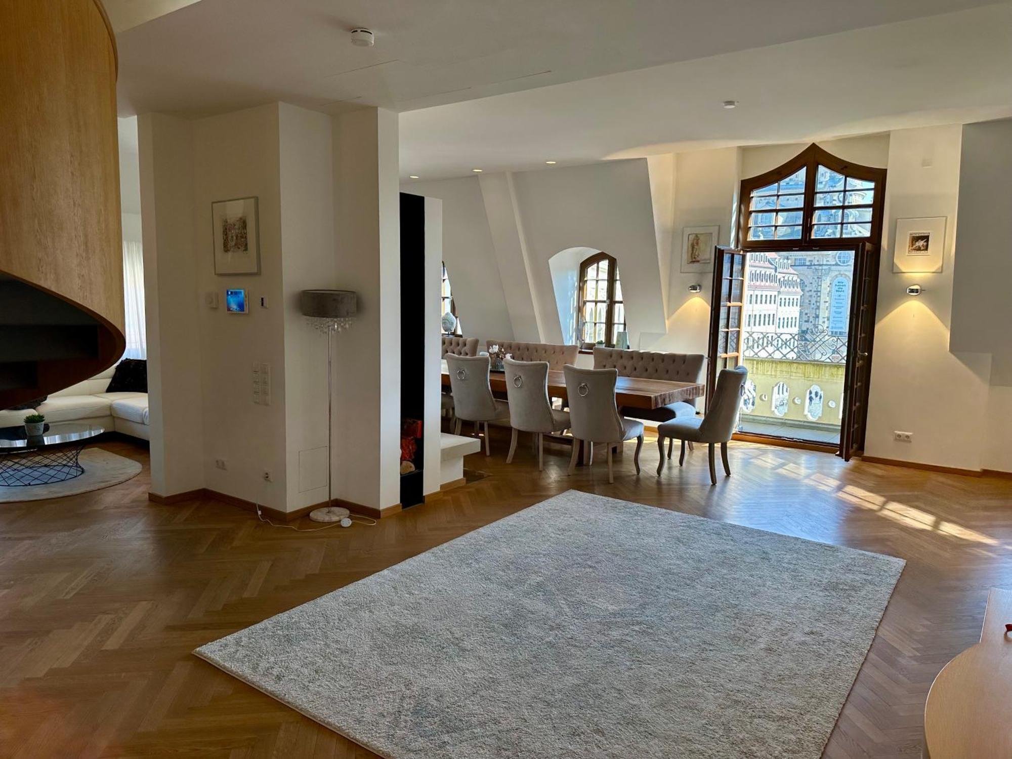Luxus Suite Mit Einmaligem Blick Auf Die Frauenkirche Dresden Dış mekan fotoğraf