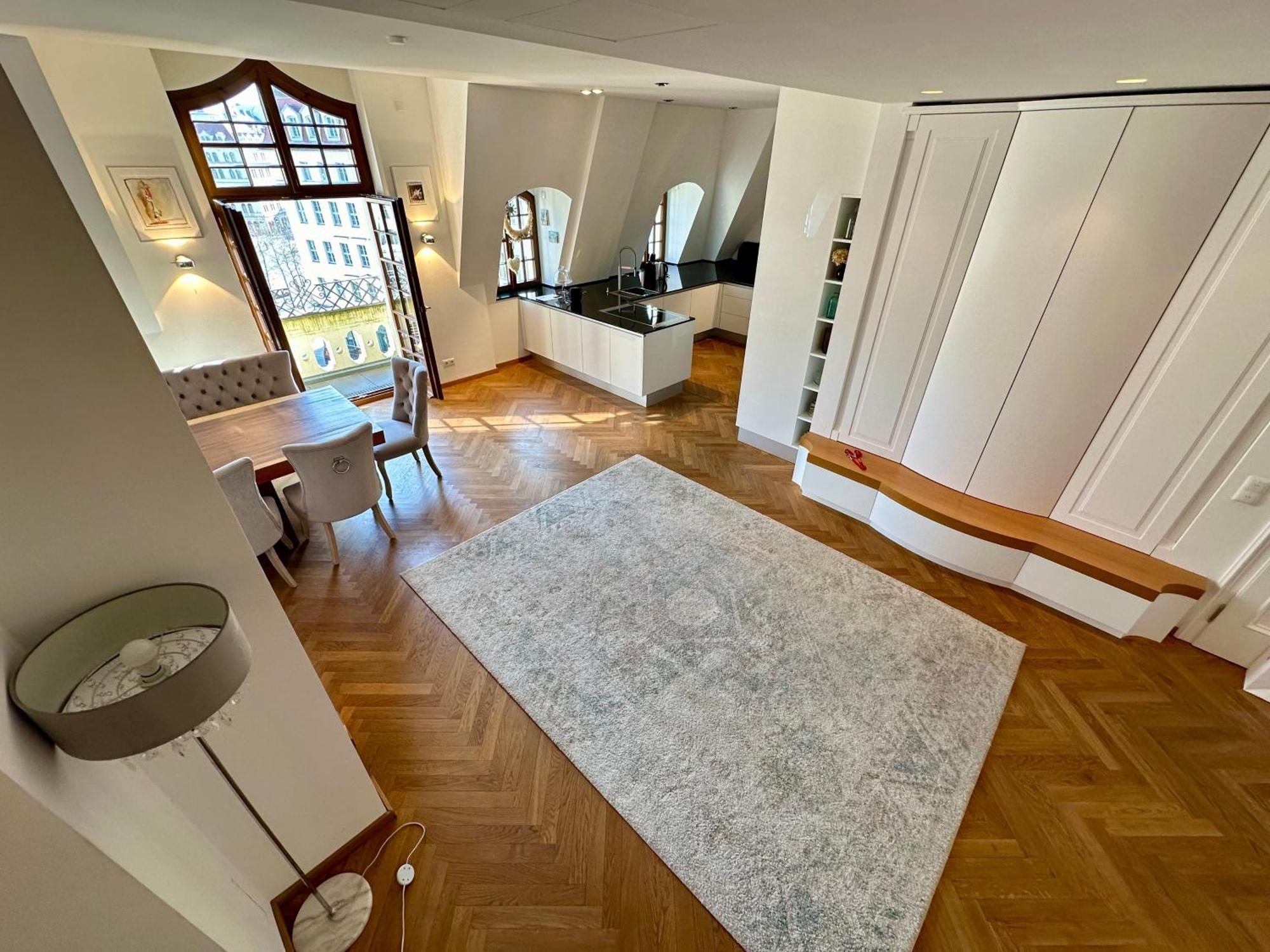 Luxus Suite Mit Einmaligem Blick Auf Die Frauenkirche Dresden Dış mekan fotoğraf